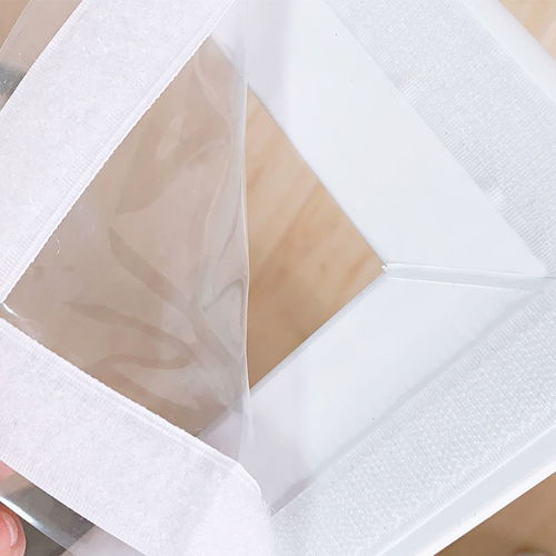 《窗戶保溫膜 冬季家居防寒的隱形守護(hù)者》